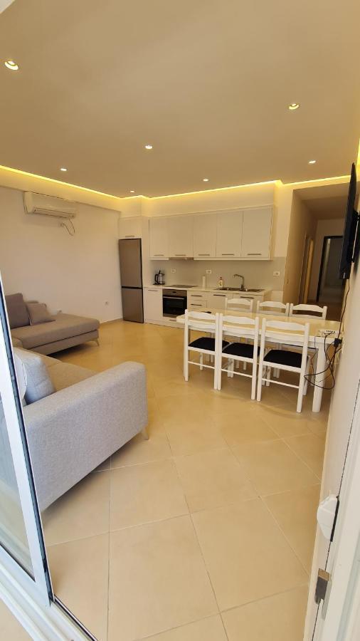 Sea And City View Apartment Sarandë Exterior foto